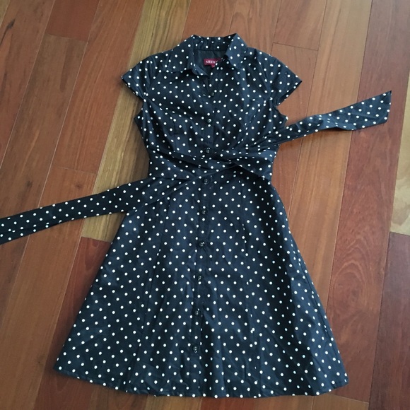 Polka dot dress 💕 - Picture 2 of 5